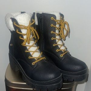 Juicy Couture Boots